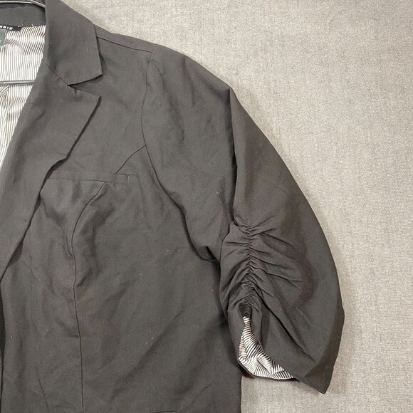 Torrid Womens Black Blazer Jacket W/ Ruched Sleeves Size 3 (3XL) Polyester Blend - Picture 10 of 12